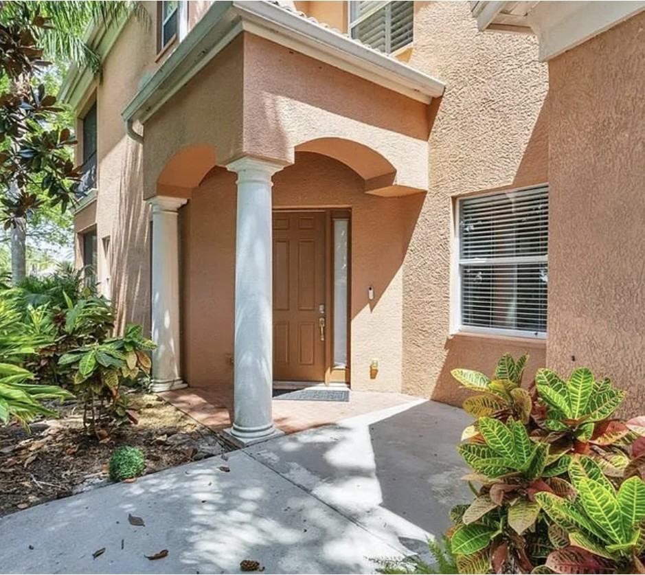 5530 46th Ct W - Photo 3 of 25