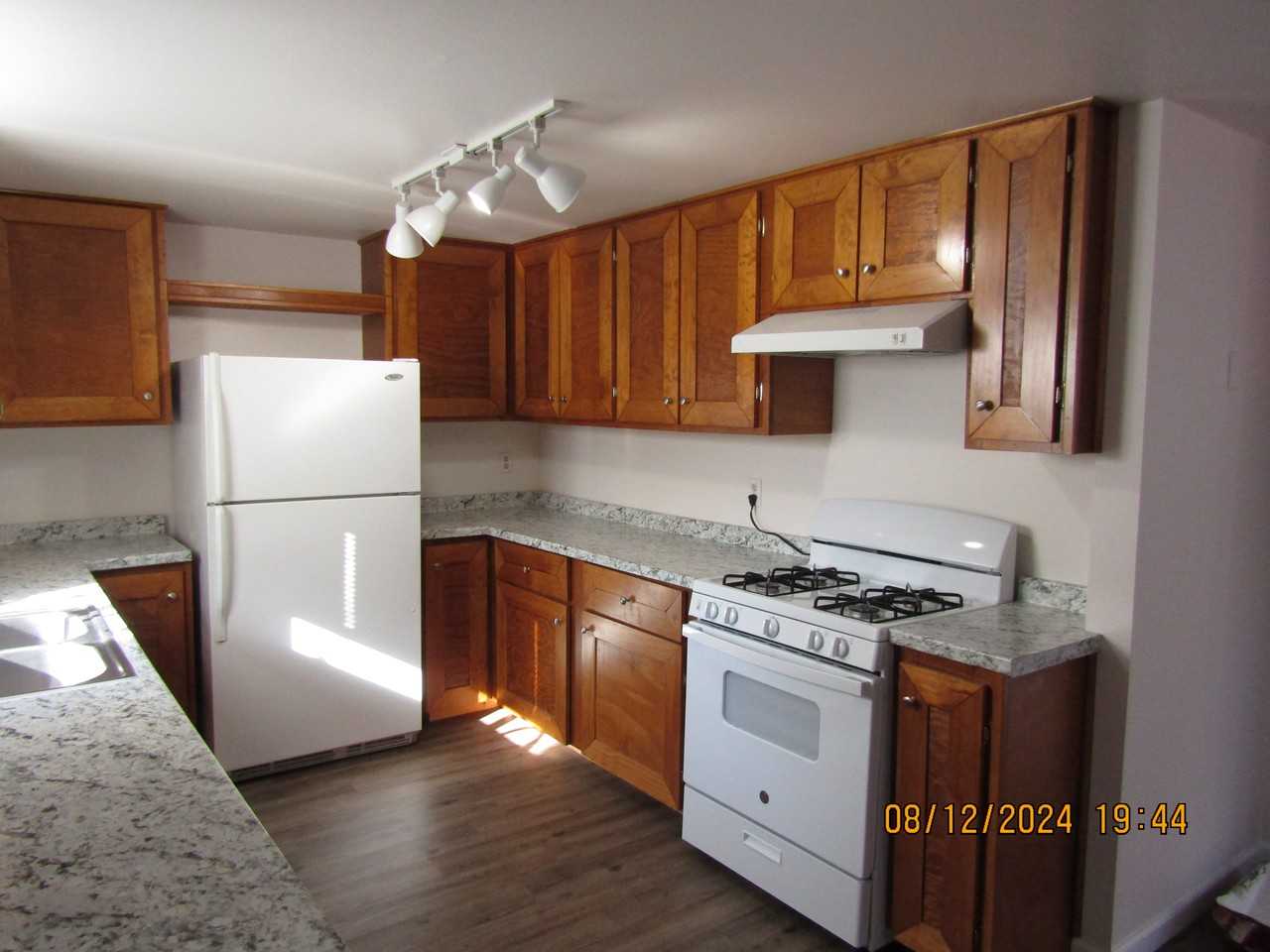 944 E Main St #NA - Photo 2 of 31