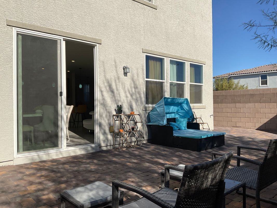 8527 Dianchi Ave - Photo 4 of 13