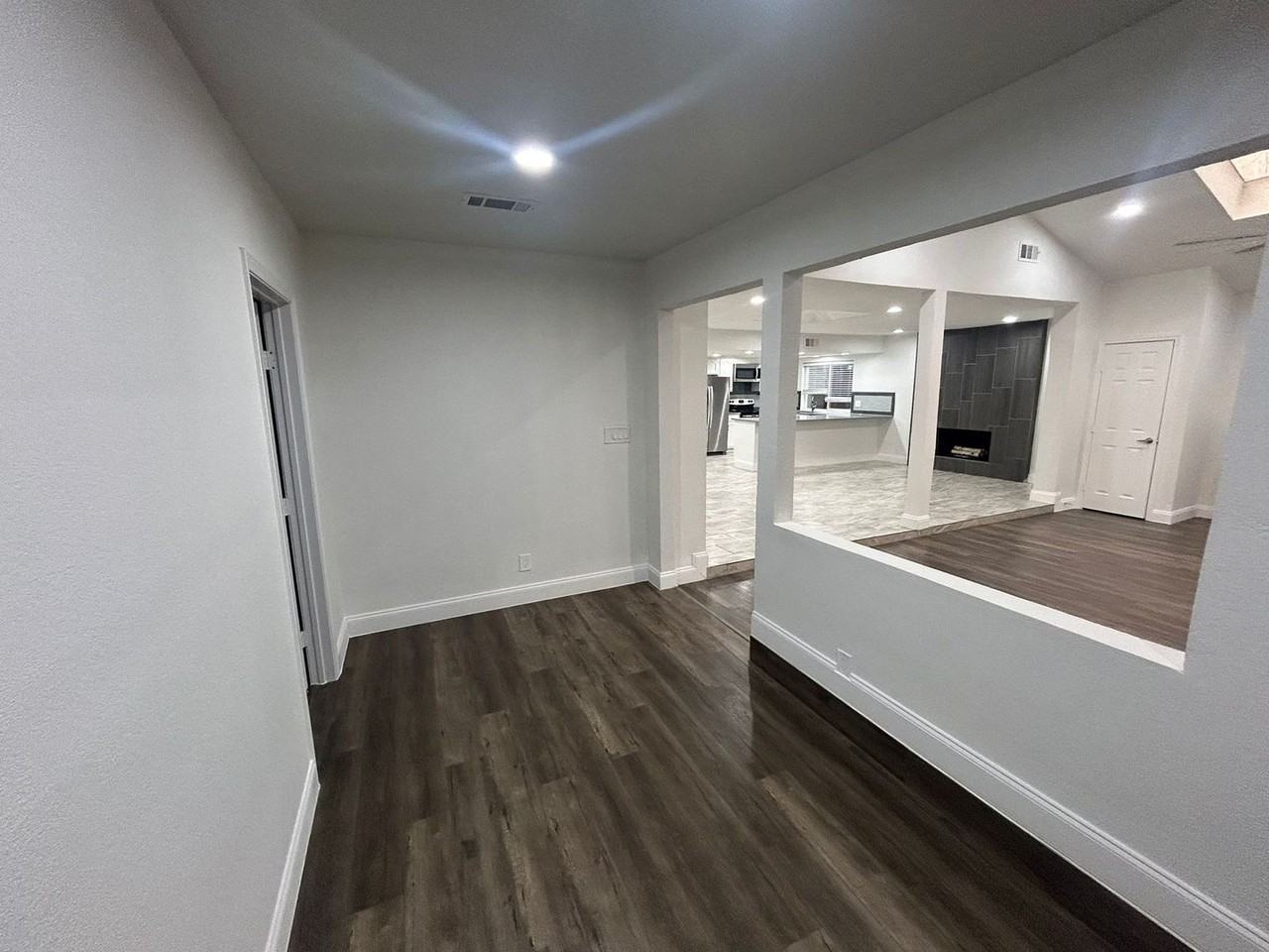 2905 Spring Brook Dr - Photo 3 of 27