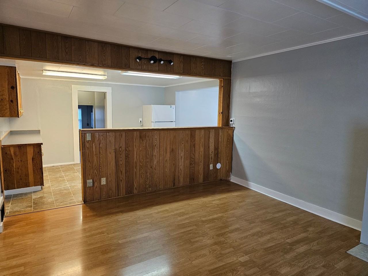 2112 3rd St - Photo 6 of 13