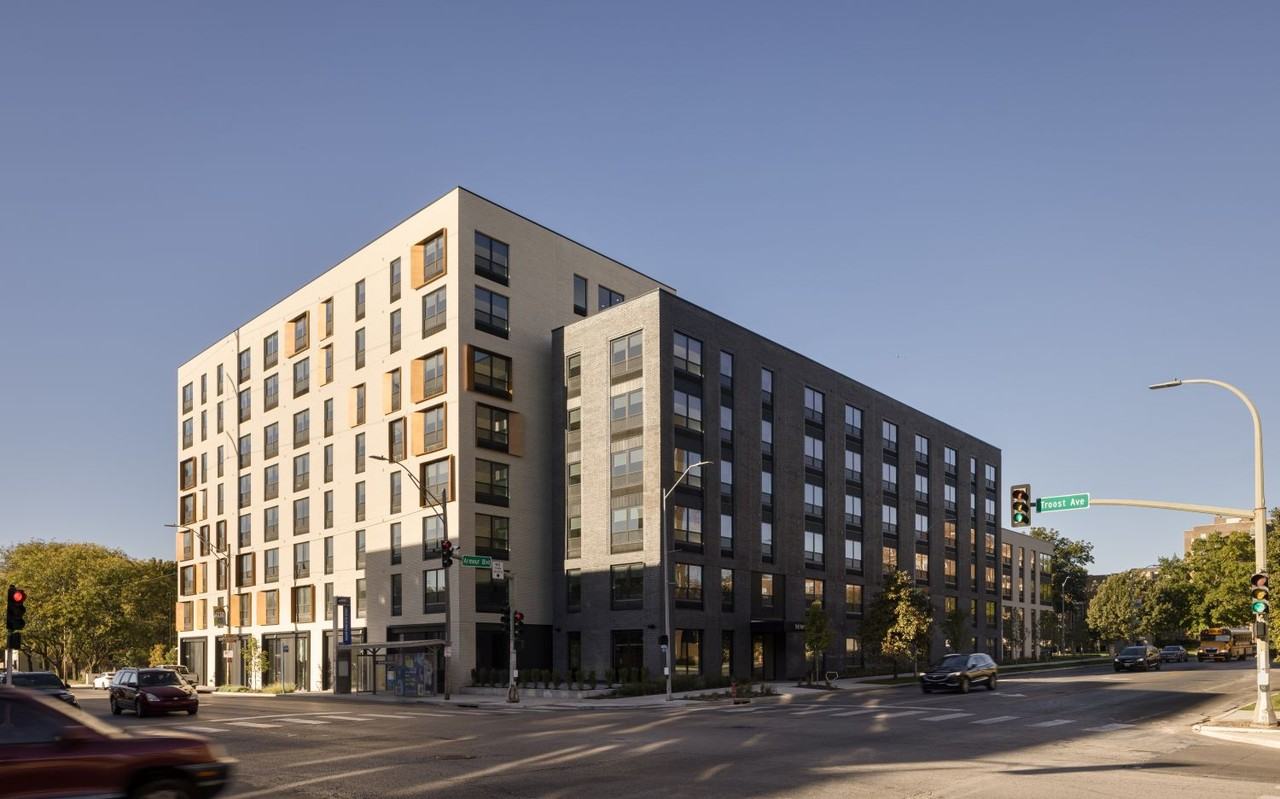 Senate at The Crosswalks - Photo 4 of 50