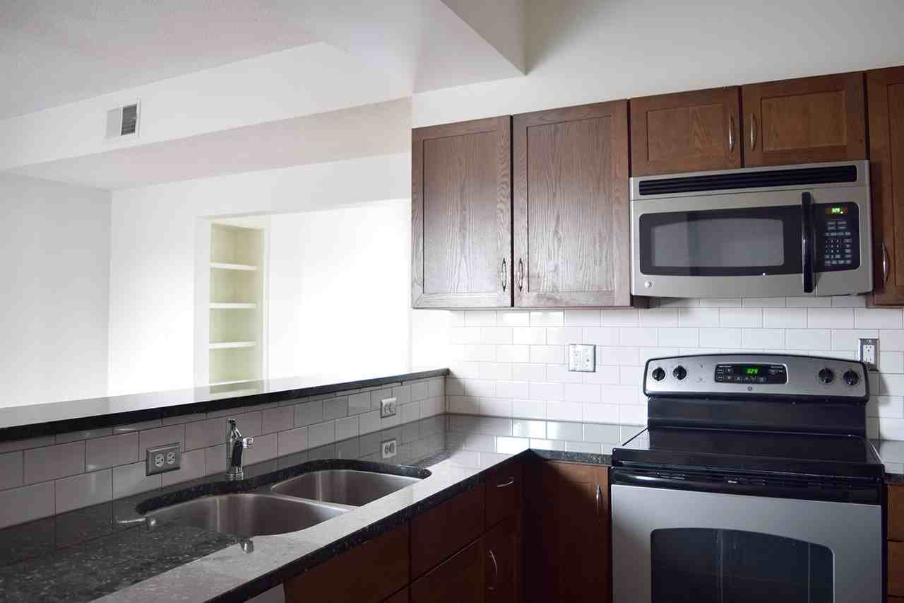 Yankee Hill - Photo 2 of 50