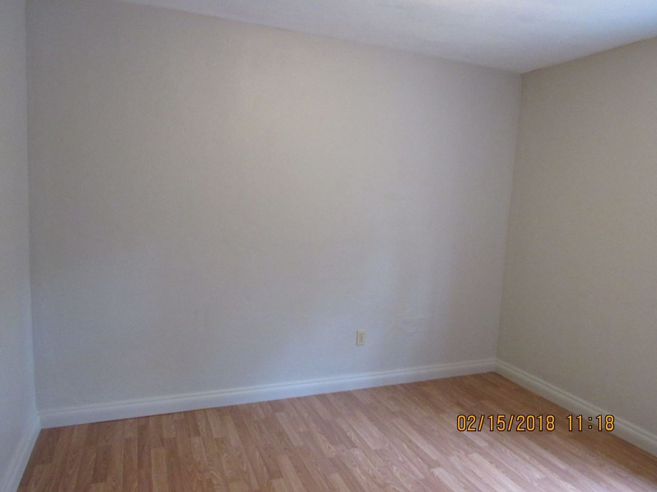 2118 Mathis Dr - Photo 5 of 14