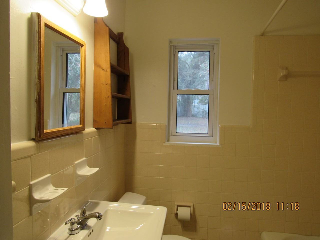 2118 Mathis Dr - Photo 7 of 14