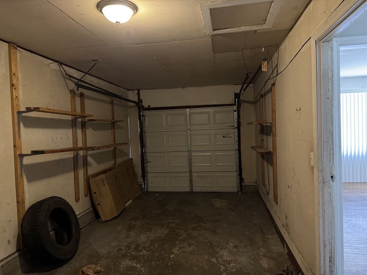 8002 E 88th Pl - Photo 5 of 7