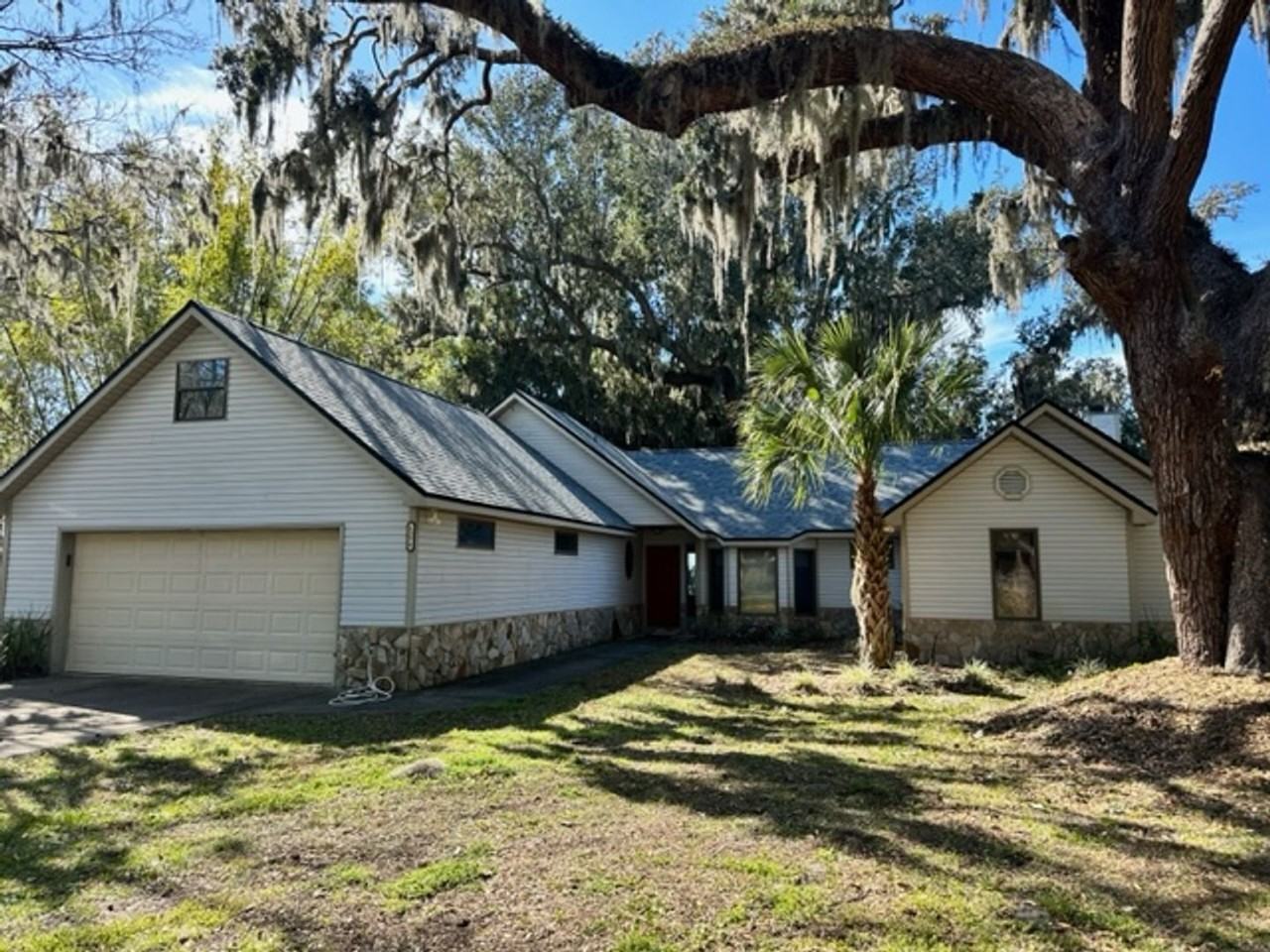 1276 Quattlefield Ln - Photo 2 of 21