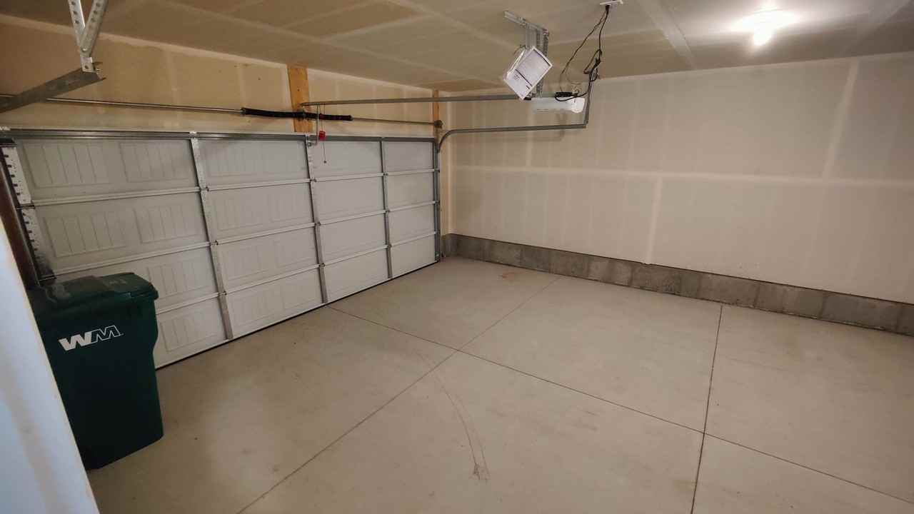 3910 S 3375 W - Photo 2 of 20