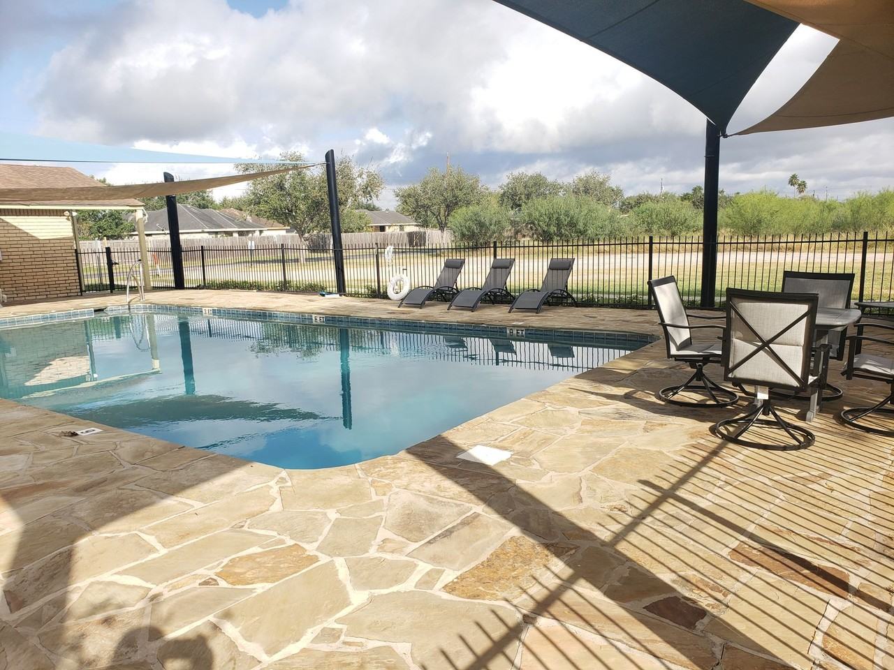 Skyline Apartment Homes - Photo 3 of 9