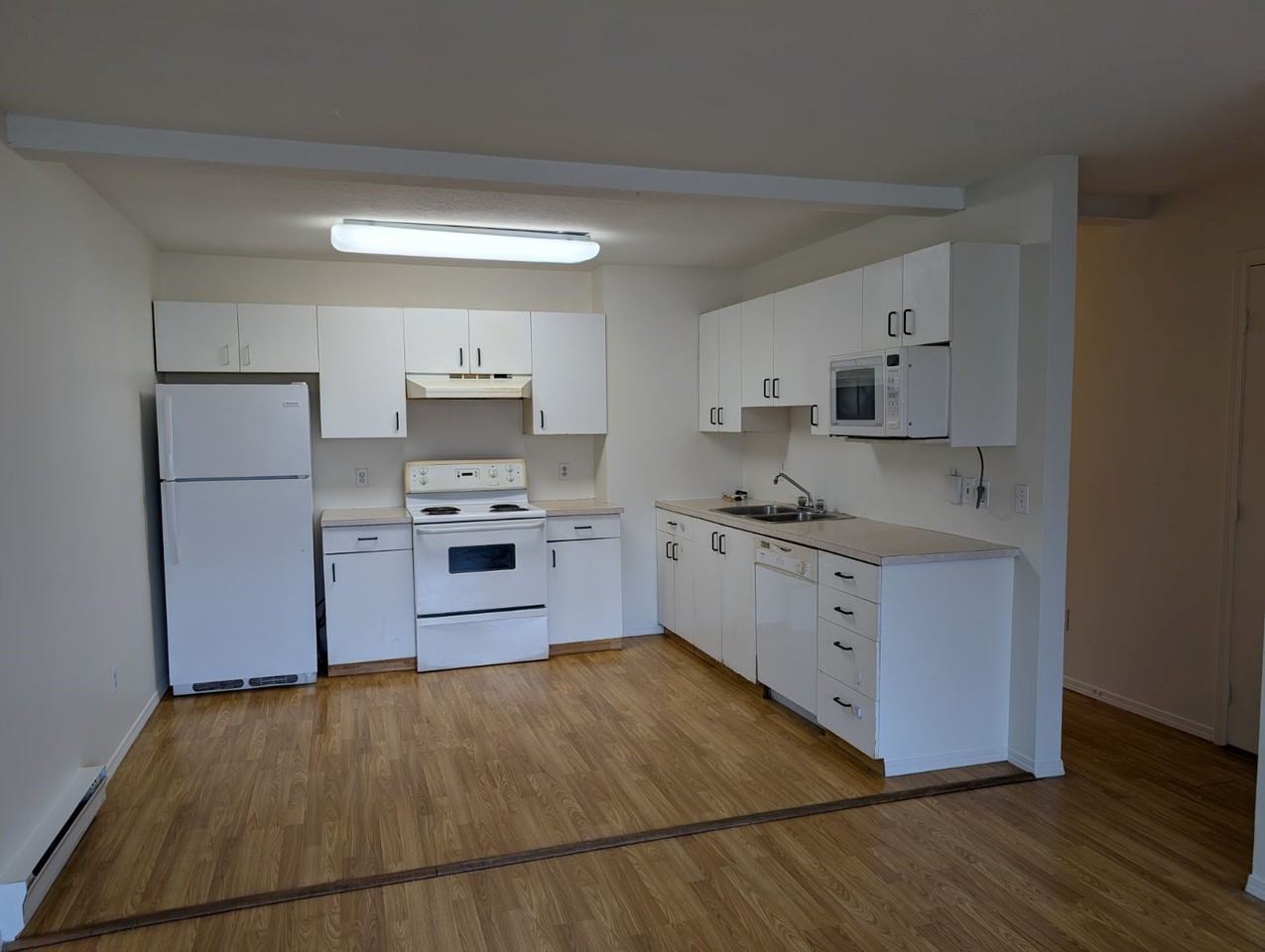 Lakeview Place - Photo 2 of 7