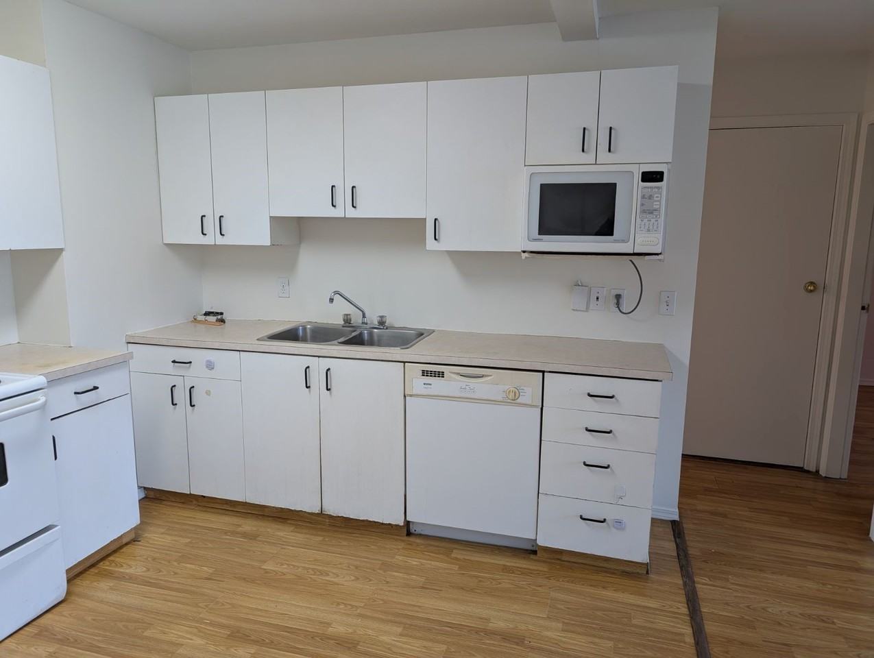 Lakeview Place - Photo 3 of 7