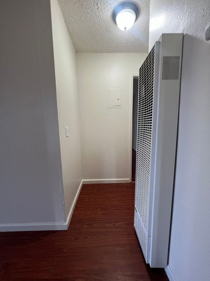 1575 Olive Ave #20 - Photo 5 of 12