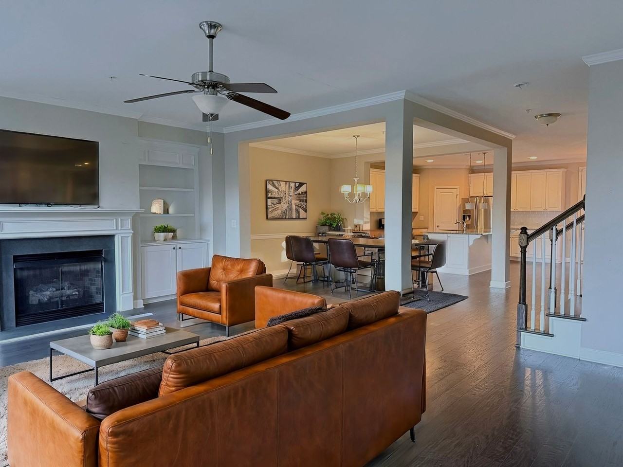 546 Micayne Cir Se - Photo 3 of 18