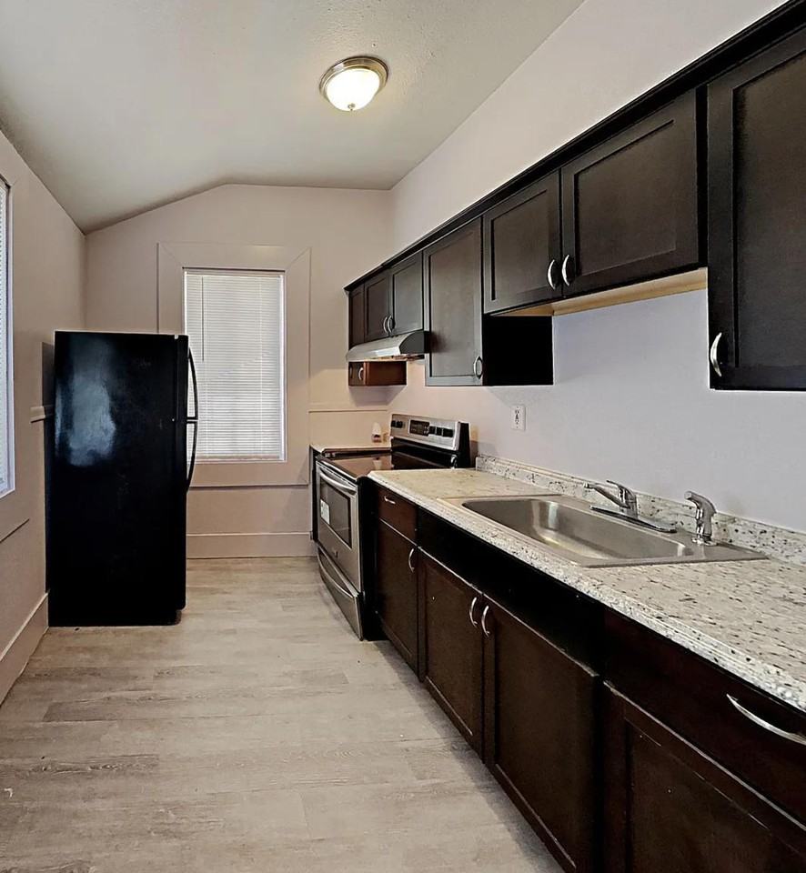 505 North Morrison Avenue - Photo 2 of 10