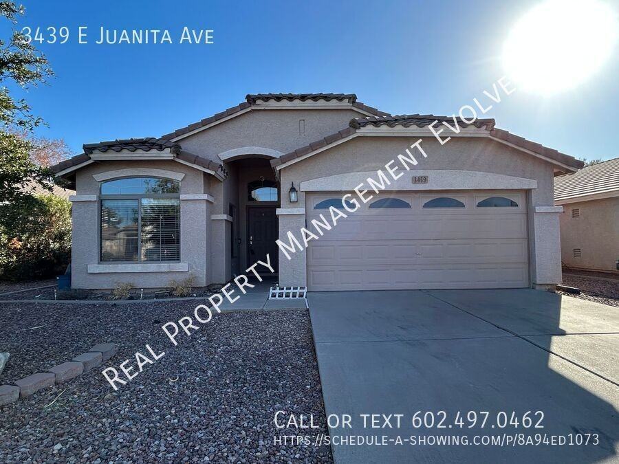 3439 E Juanita Ave - Photo 3 of 36