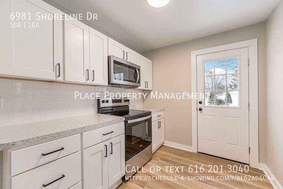 6981 Shoreline Dr - Photo 3 of 12