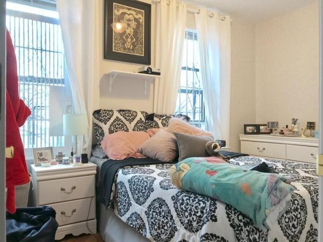 517 82nd St - Photo 5 of 10