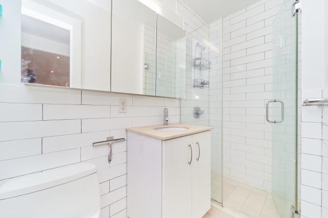 118 E 4th St - Photo 6 of 6