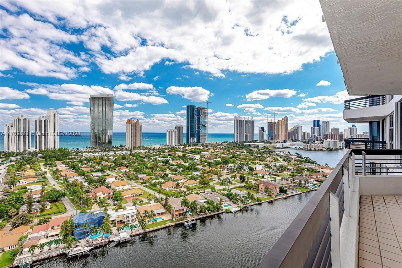 19195 19195 NE 36th Ct #2709 - Photo 4 of 19