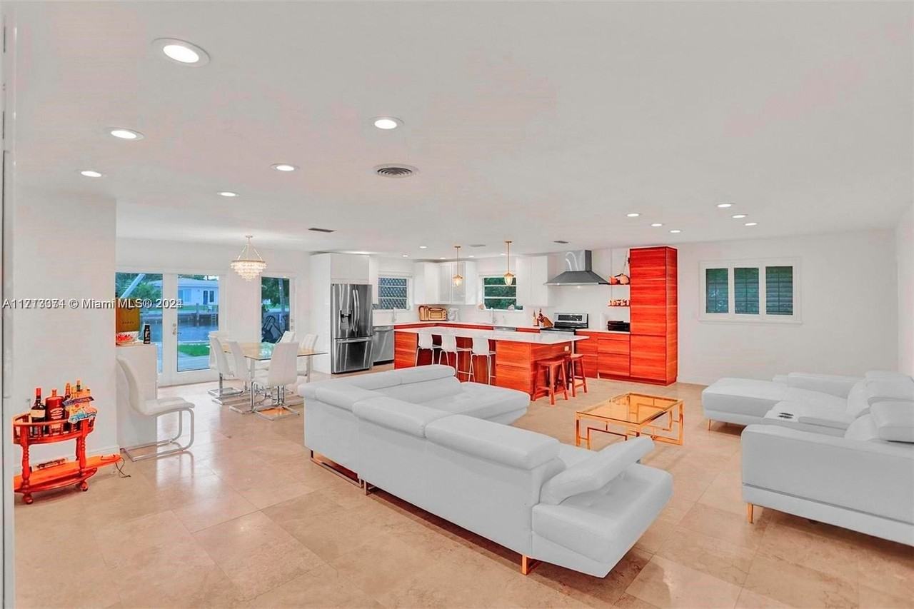 1850 Ne 118th Rd - Photo 6 of 22