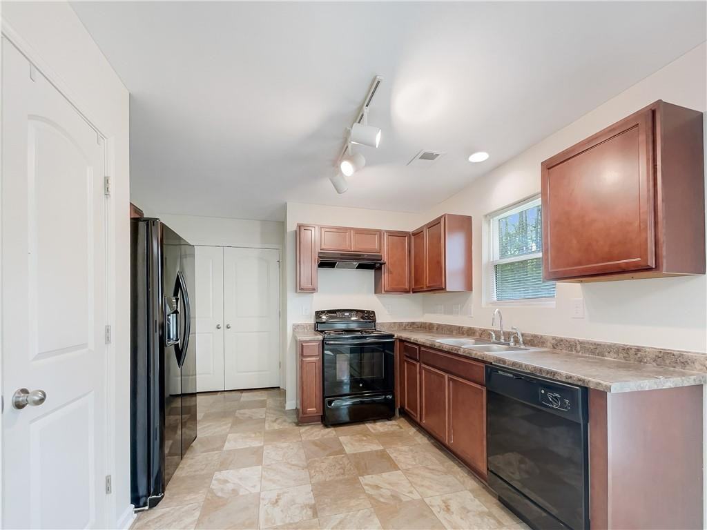 745 Dot Dr - Photo 7 of 21