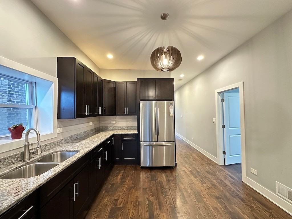 4146 148 W Cermak #8Q - Photo 3 of 20