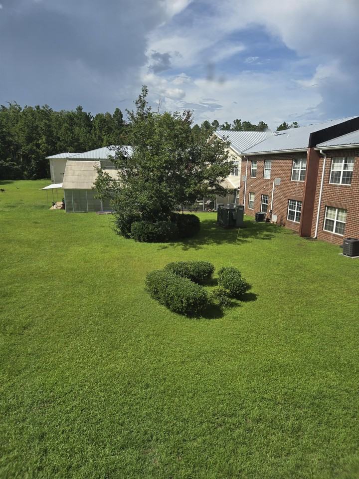 Hatton House - Photo 4 of 42