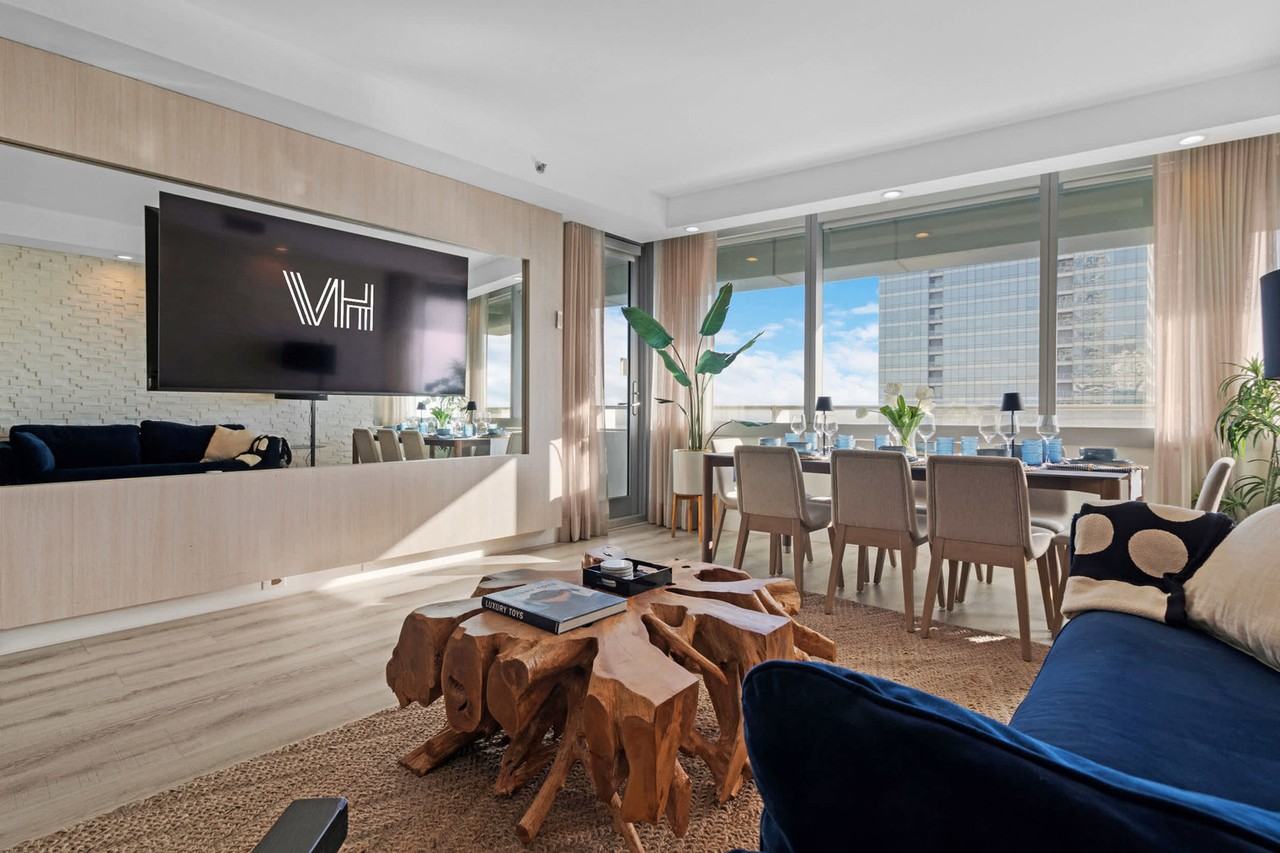 1395 Brickell Avenue - Photo 4 of 96