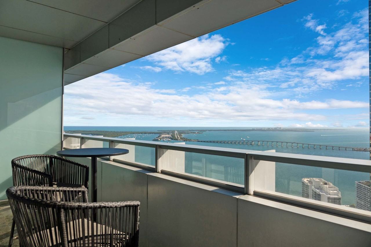 1395 Brickell Avenue - Photo 7 of 96