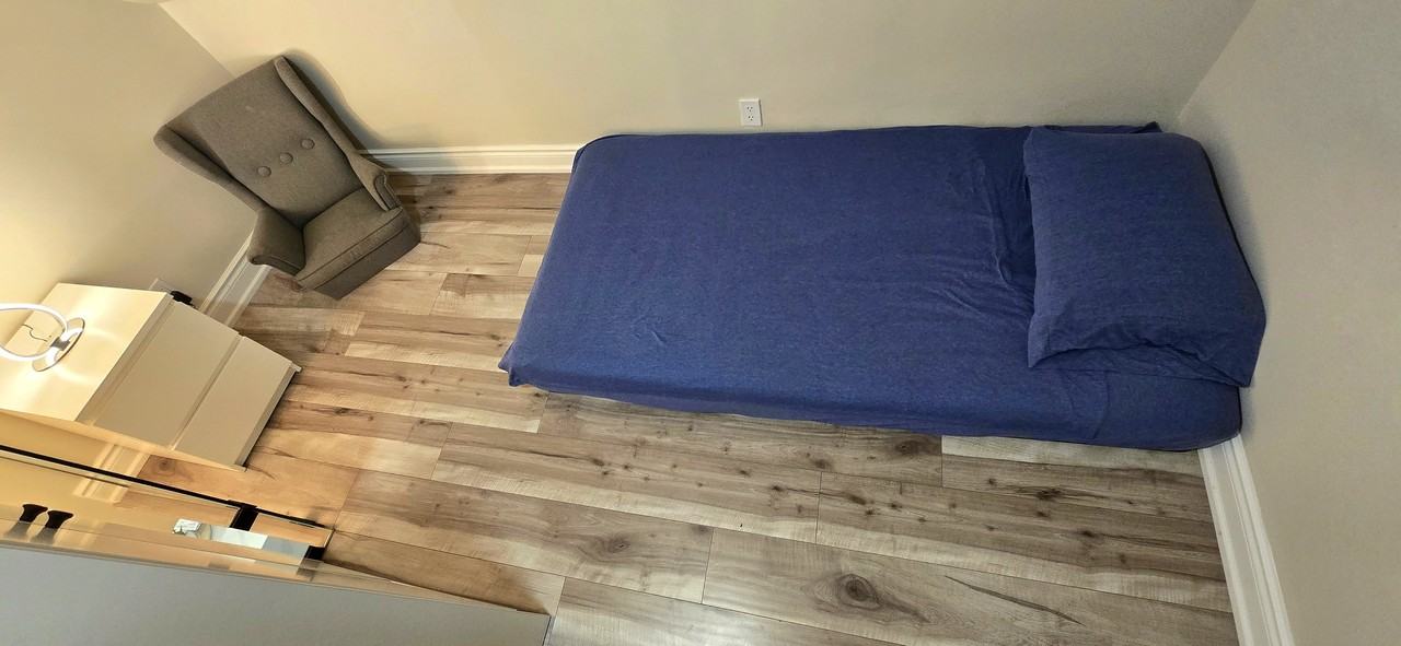20 Woodcroft Crescent - Photo 2 of 12