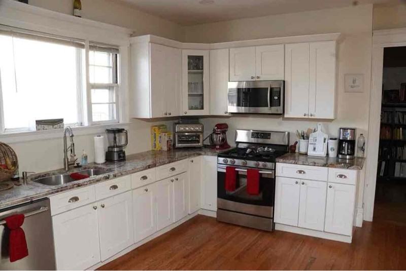 266 Montclair Ave - Photo 2 of 10