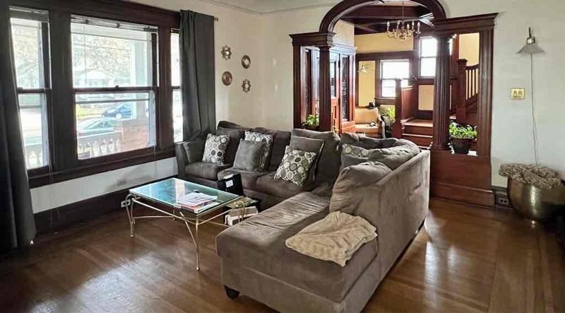 266 Montclair Ave - Photo 3 of 10