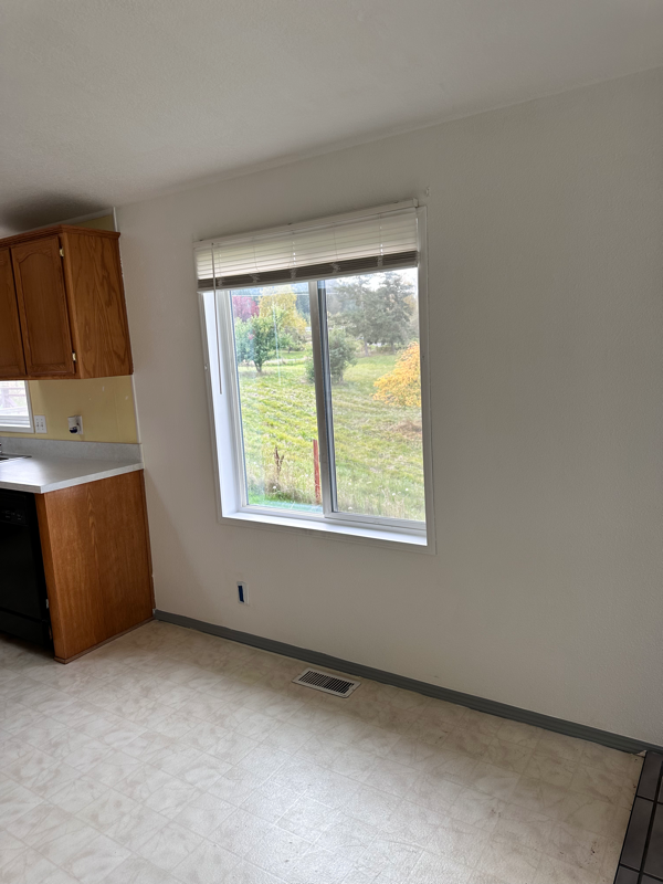 3286 Happy Valley Rd - Photo 2 of 12