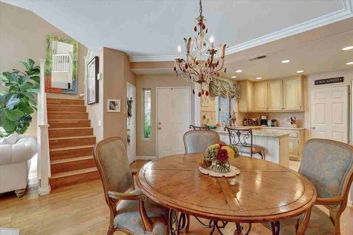 88 Fulmar Ln - Photo 3 of 15