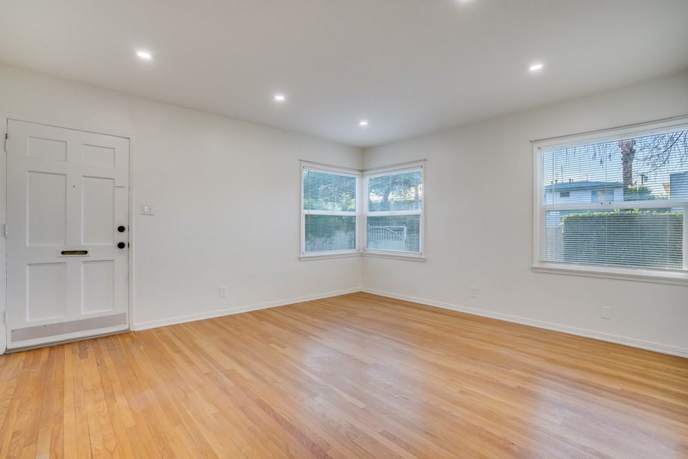 NEWLY RENOVATED WITH MODERN AMENITIES. - Photo 5 of 14