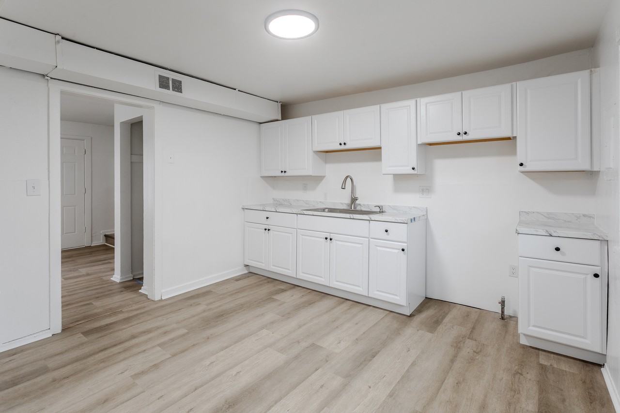 34111 Decatur Court - Photo 7 of 24