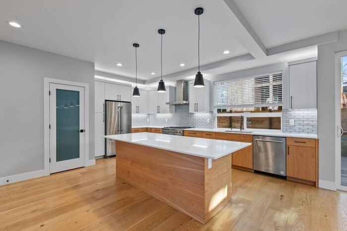 9012 15th Ave Sw - Photo 2 of 50
