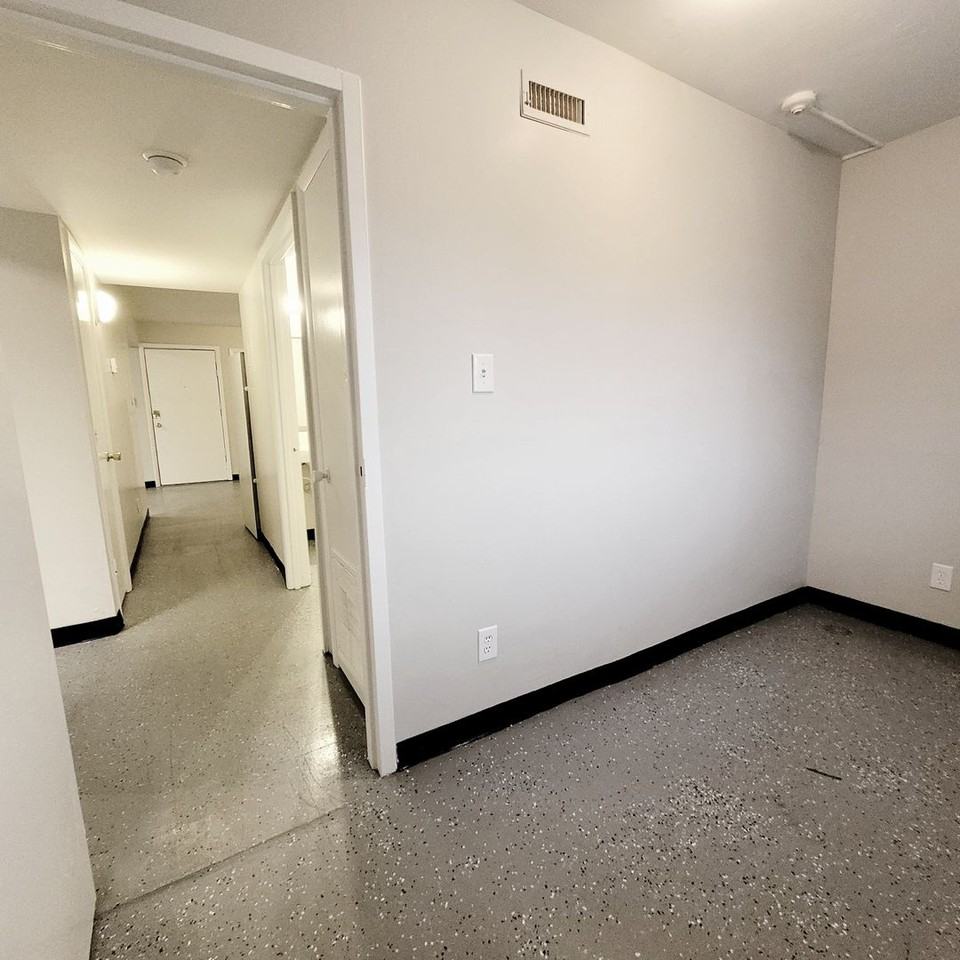 Westview Apartments - Photo 3 of 21