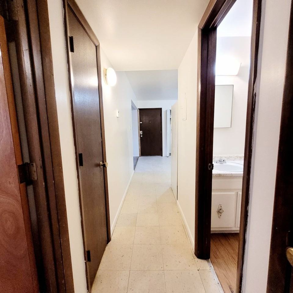 Westview Apartments - Photo 2 of 22