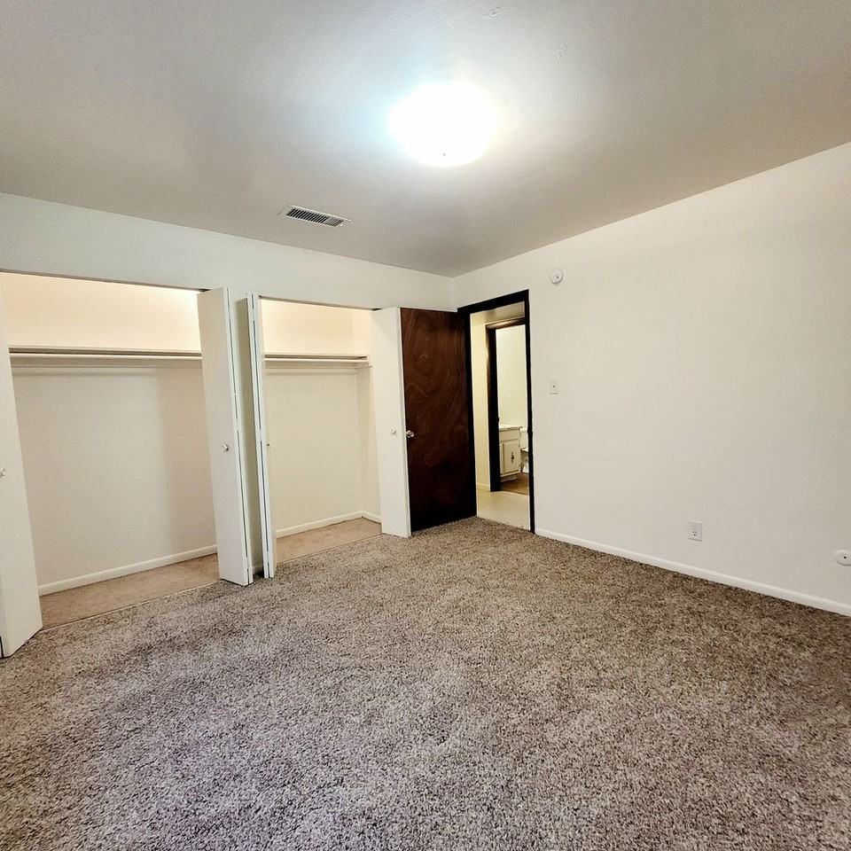 Westview Apartments - Photo 5 of 22