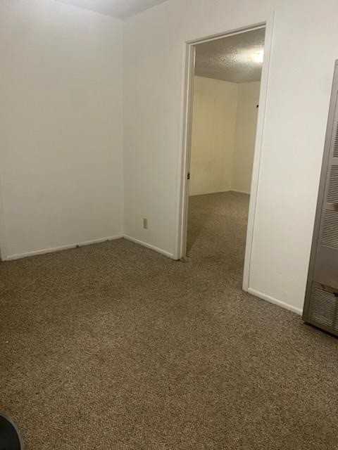 1024 W 15th St #A - Photo 4 of 4