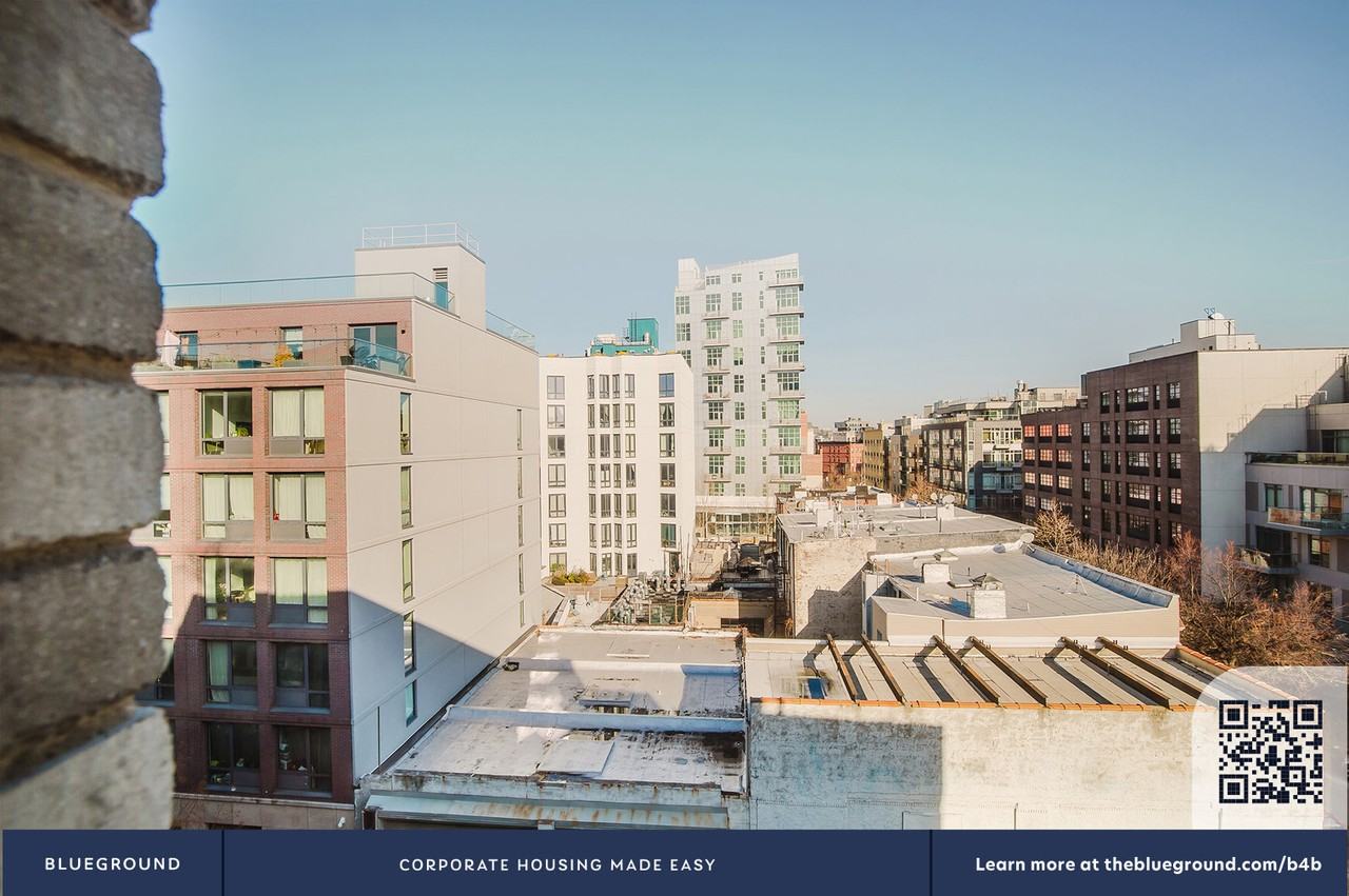 130 Hope Street - Photo 6 of 38