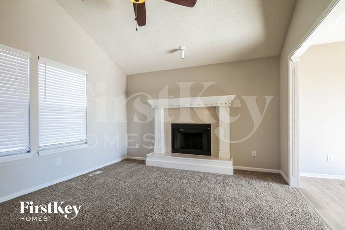 221 Nw 112th Ter - Photo 3 of 15