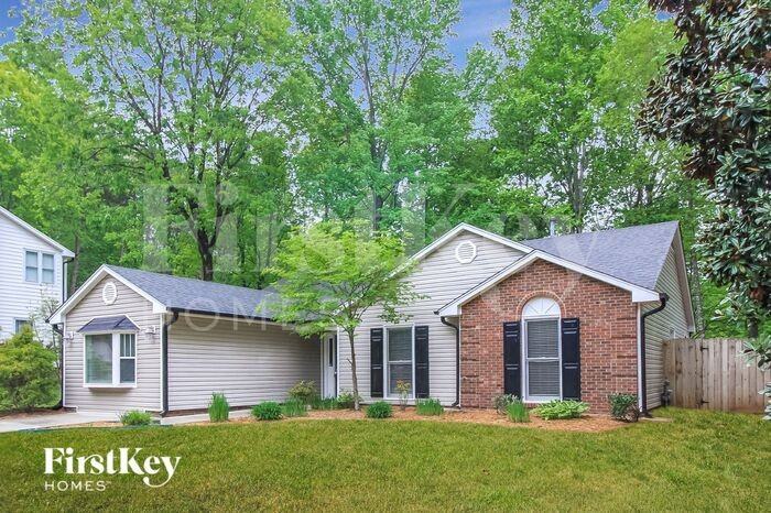 6325 River Hills Dr - Photo 2 of 15