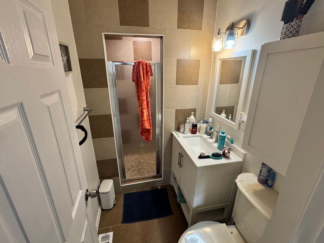 129131 Wilbraham Ave ##1 - Photo 3 of 6