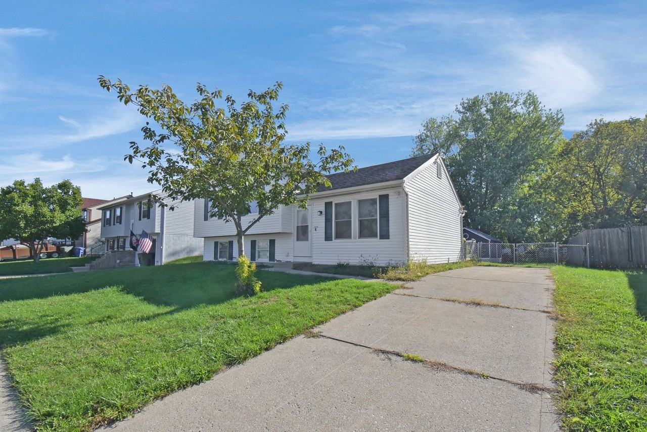 4144 Bartle Dr - Photo 2 of 25