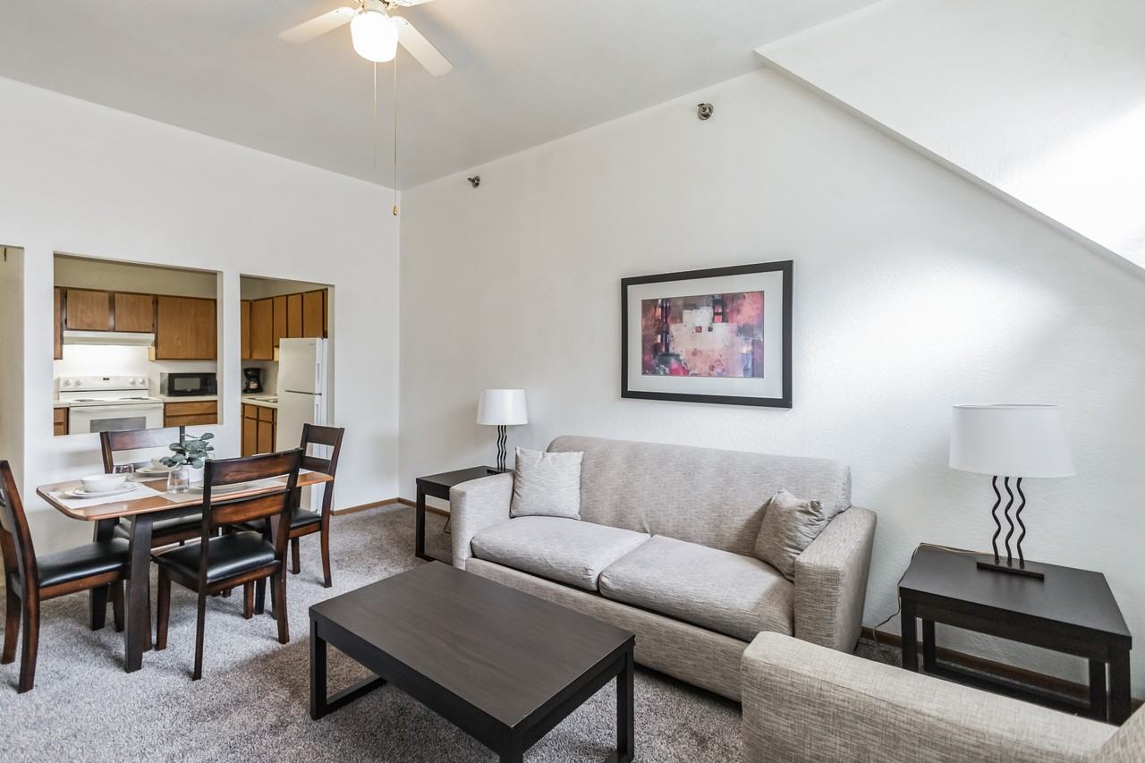 Lincoln School - Photo 2 of 30