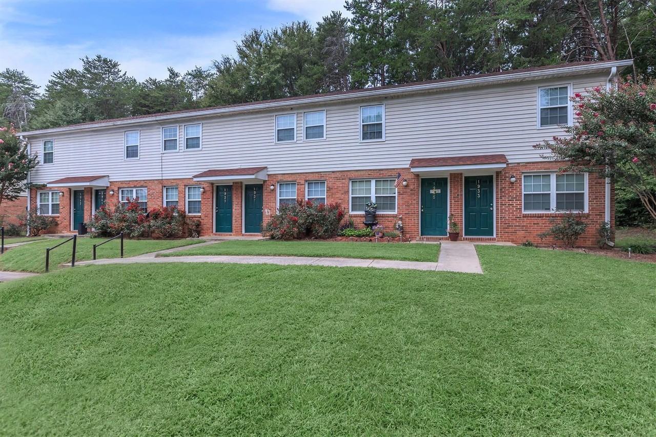 Park at Cross Creek Apartments - Photo 5 of 27