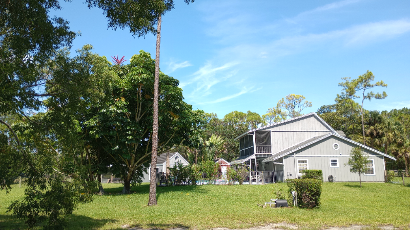 16281 71st Street North - Photo 2 of 33