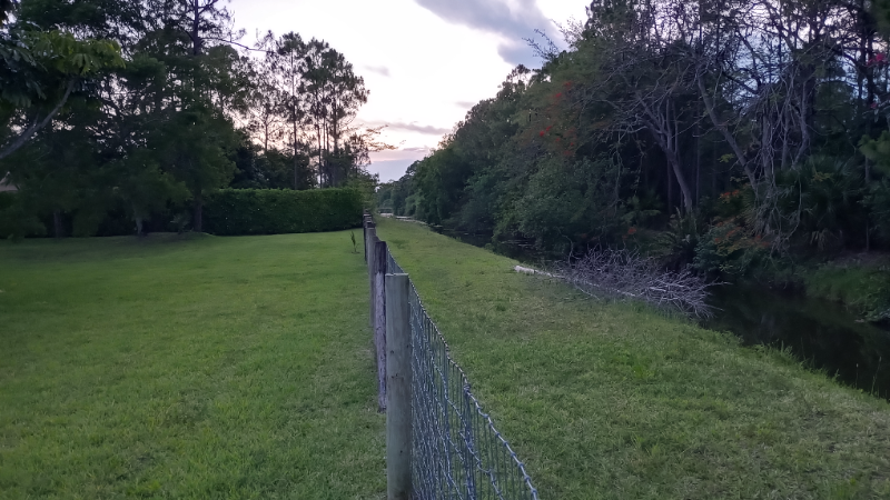 16281 71st Street North - Photo 3 of 33